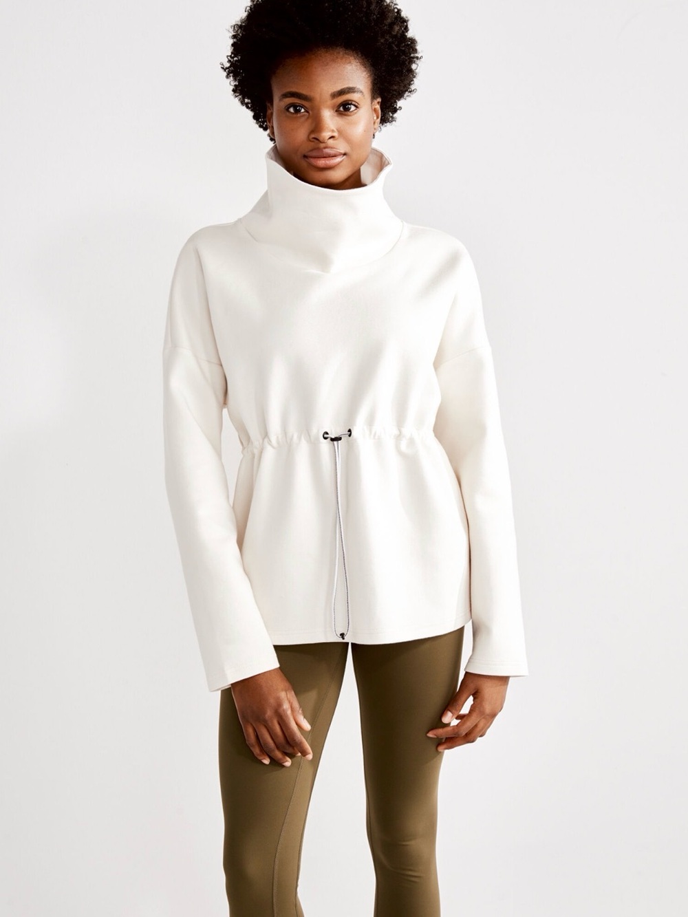 Varley Barton Sweat Funnel Neck Pullover Sweatshirt in Eggnog